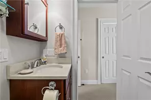 30 Brewer St, Newport, RI 02840 - Photo 28