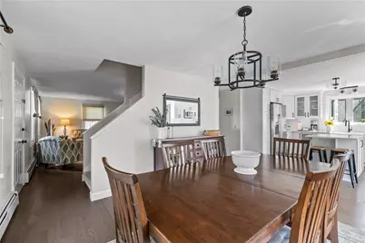 62 Beachmount Avenue, Bristol, RI 02809 - Photo 8