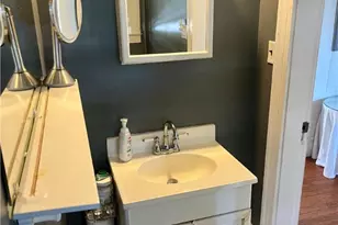 21 Dean Ave, Newport, RI 02840 - Photo 12