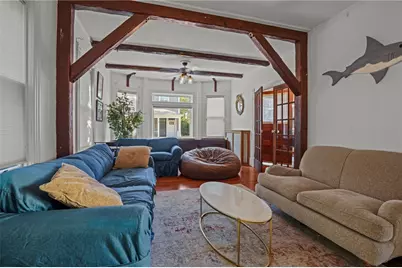 28 Rhode Island Avenue, Newport, RI 02840 - Photo 16