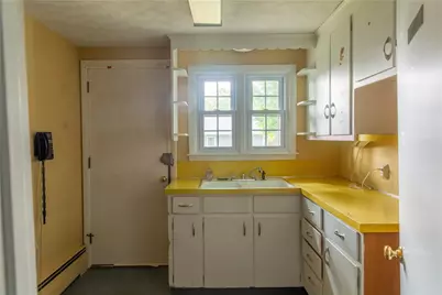 5393 Post Road, East Greenwich, RI 02818 - Photo 18