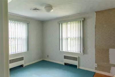 5393 Post Road, East Greenwich, RI 02818 - Photo 16