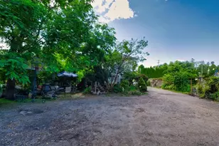 898 Main Rd, Tiverton, RI 02878 - Photo 8