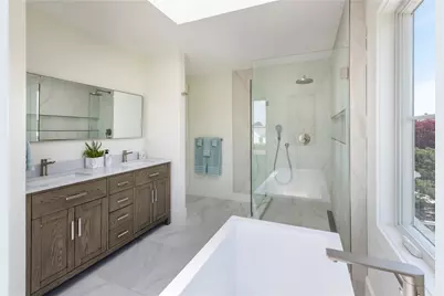 2040 East Main Road, Portsmouth, RI 02871 - Photo 22