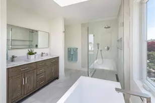 2040 E Main Rd, Portsmouth, RI 02871 - Photo 22