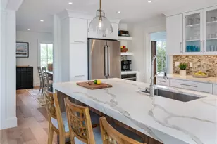 2040 E Main Rd, Portsmouth, RI 02871 - Photo 18