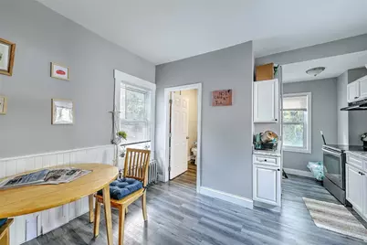 124 Pitman Street, Providence, RI 02906 - Photo 10