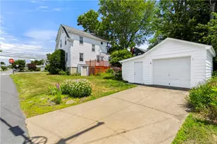 53 Wampanoag Trl, East Providence, RI 02915 - Photo 26