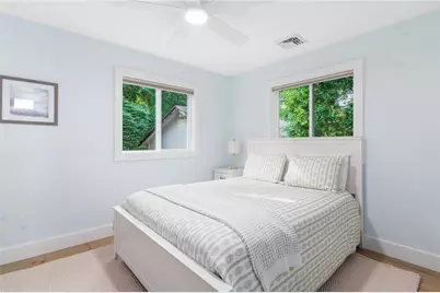 117 Indian Avenue, Portsmouth, RI 02871 - Photo 16