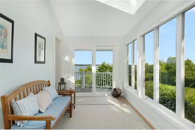 117 Indian Avenue, Portsmouth, RI 02871 - Photo 10