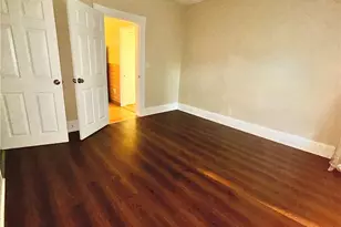 7 Lancaster St, Providence, RI 02906 - Photo 12