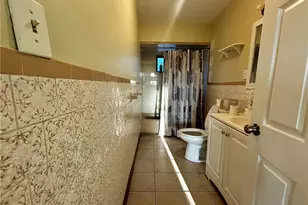 7 Lancaster St, Providence, RI 02906 - Photo 6