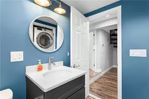 4 James St, Middletown, RI 02842 - Photo 18