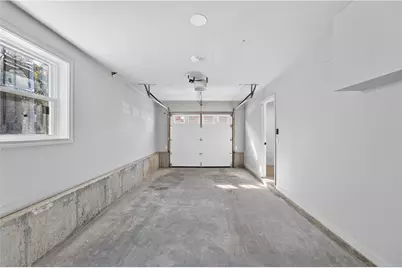 165 Rounds Avenue, Providence, RI 02907 - Photo 24
