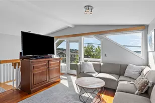 492 Thames St, Newport, RI 02840 - Photo 4