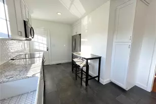 4 Harris Ave, Warren, RI 02885 - Photo 6