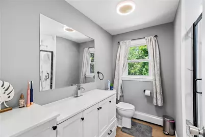 10 Renehan Street, West Warwick, RI 02893 - Photo 12