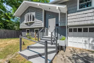 10 Renehan St, West Warwick, RI 02893 - Photo 2