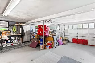 10 Renehan St, West Warwick, RI 02893 - Photo 28