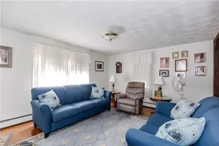 147 Wales St, Cranston, RI 02920 - Photo 14