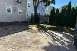 115 Ohio Ave, Providence, RI 02905 - Photo 6