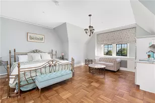 207 Ruggles Ave, Newport, RI 02840 - Photo 26