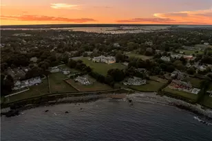 207 Ruggles Ave, Newport, RI 02840 - Photo 34