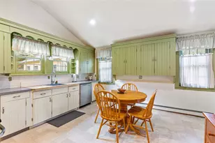 228 Rodman St, South Kingstown, RI 02879 - Photo 16