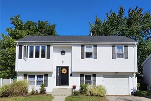 10 Sadler St, North Providence, RI 02911 - Photo 2