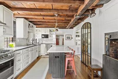 35 Second Street, Newport, RI 02840 - Photo 12