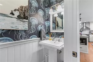 137 Prospect Ln, Portsmouth, RI 02871 - Photo 16