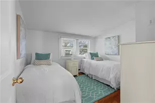 19 Warren Ave, Middletown, RI 02842 - Photo 20