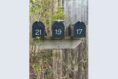 21 Warren Avenue #21, Middletown, RI 02842 - Photo 18