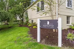 259 Gibbs Ave, Newport, RI 02840 - Photo 6