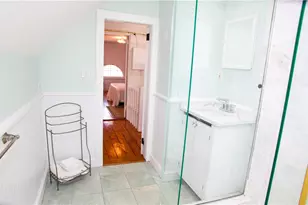 34 Bull St, Newport, RI 02840 - Photo 20