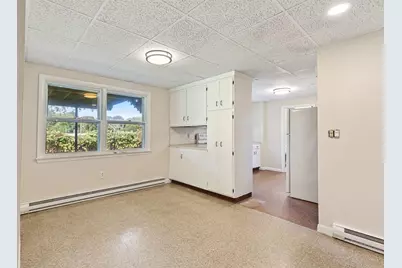 3421 Pawtucket Avenue, East Providence, RI 02915 - Photo 10