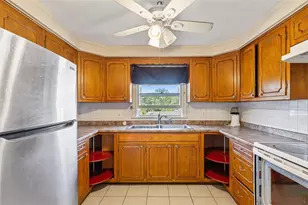 3421 Pawtucket Ave, East Providence, RI 02915 - Photo 38