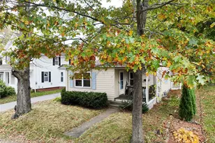 23 Middle St, Woonsocket, RI 02895 - Photo 2