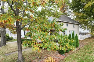 23 Middle St, Woonsocket, RI 02895 - Photo 34