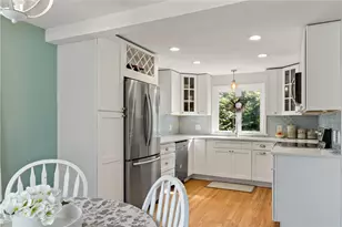 50 Redland Ave, East Providence, RI 02916 - Photo 12