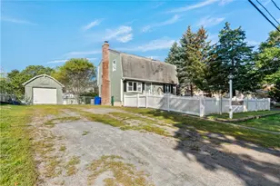 50 Redland Ave, East Providence, RI 02916 - Photo 2