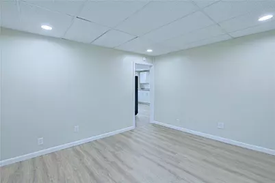 156 Urban Avenue #3, North Providence, RI 02904 - Photo 4