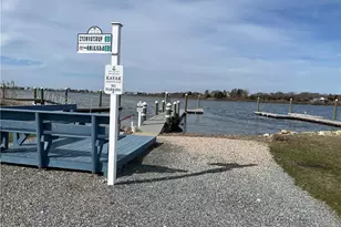 691 Succotash Rd, South Kingstown, RI 02879 - Photo 1