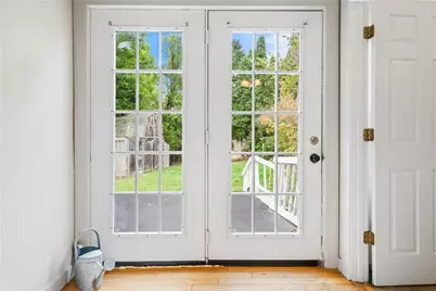 825 Victory Highway, Burrillville, RI 02839 - Photo 20