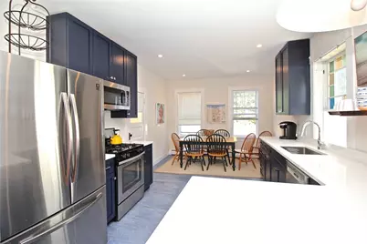 700 Thames Street, Newport, RI 02840 - Photo 16