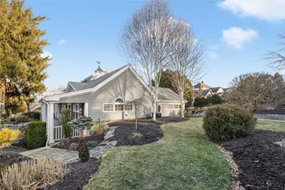 29 Fairview Avenue #B, West Warwick, RI 02893 - Photo 2