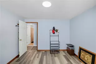 776 Plainfield St, Providence, RI 02909 - Photo 14