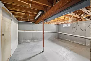 776 Plainfield St, Providence, RI 02909 - Photo 36