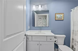 50 Kettle Point Ave, East Providence, RI 02914 - Photo 26