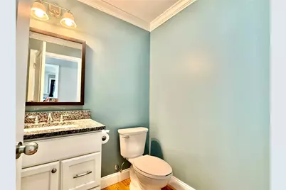 52 Bedlow Avenue, Newport, RI 02840 - Photo 12